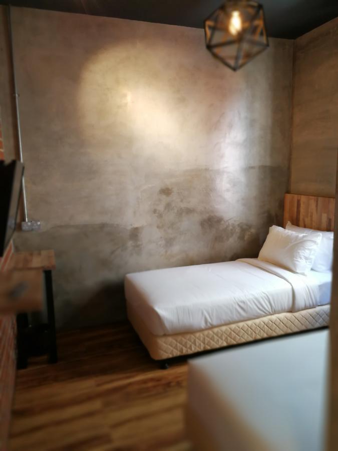 The Rise Room Kuala Terengganu Exterior foto A room at the hotel