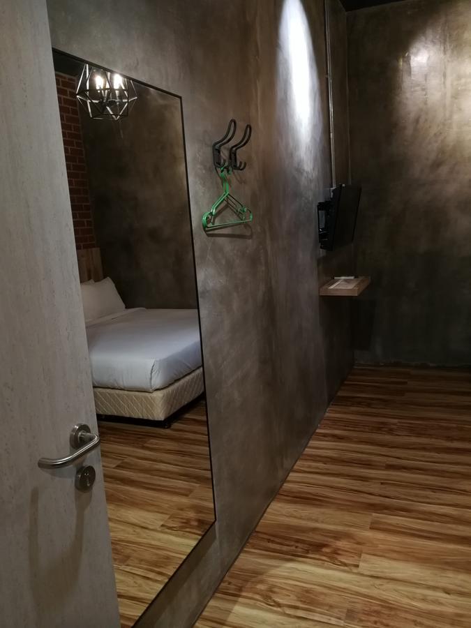 The Rise Room Kuala Terengganu Exterior foto A room at the hotel